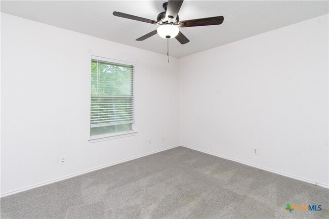 Building Photo - 3402 Toledo Dr