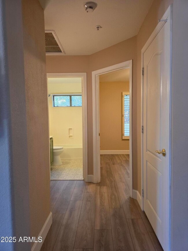 Building Photo - 9705 E Friess Dr