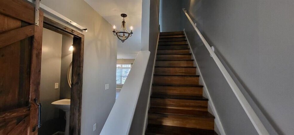 Building Photo - 45 Newnan Lakes Dr