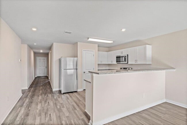 Building Photo - 103 Bering Dr