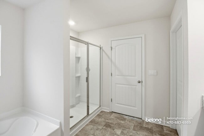 Building Photo - 8279 Bluewater Dr