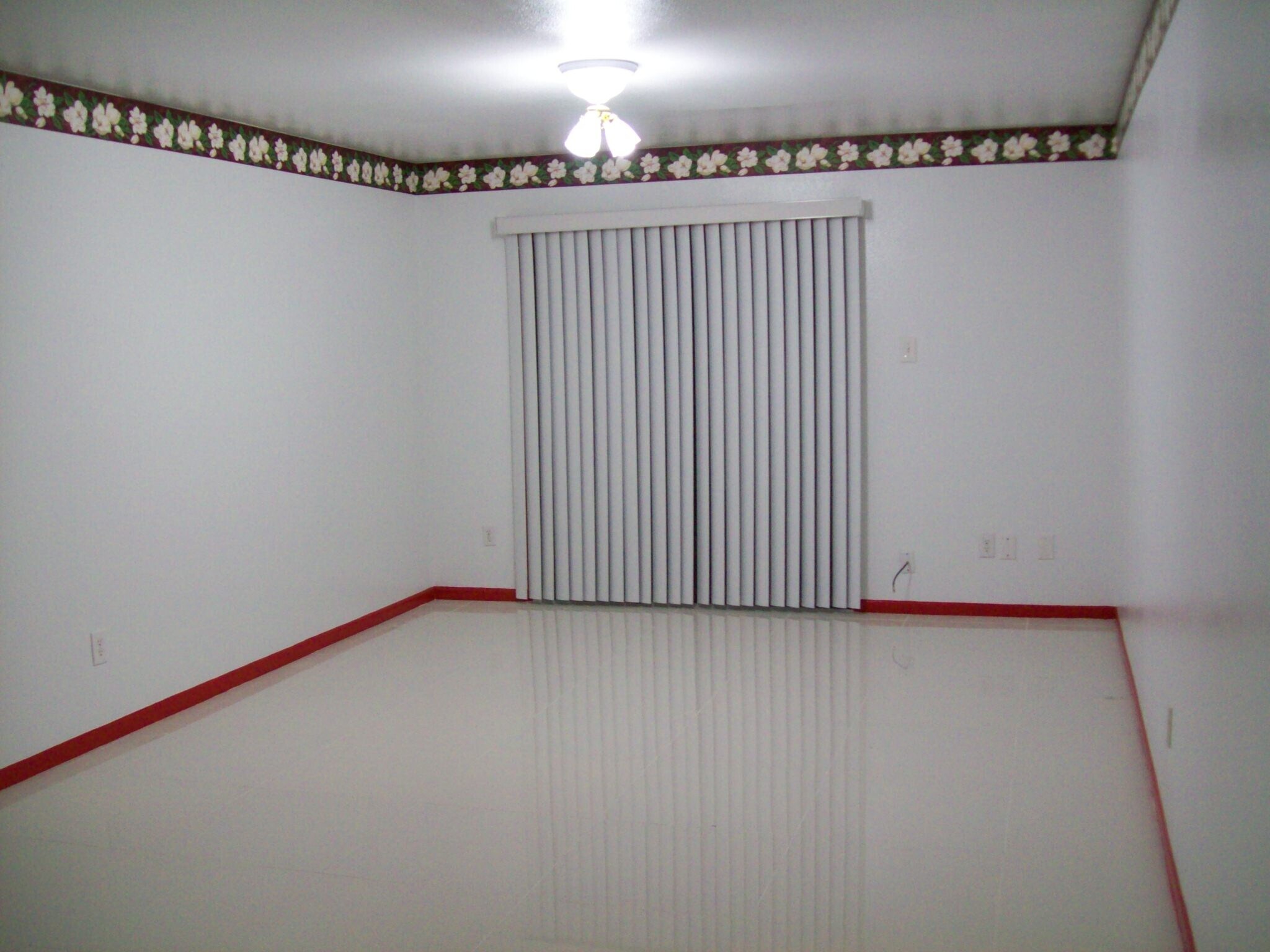 Building Photo - 3834 Willow Springs Ln