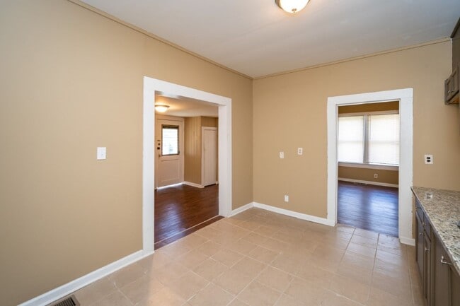 Building Photo - Rare Find Rock Creek – Space, Style & Storage!