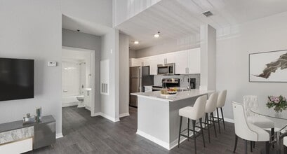 Building Photo - Aspire at Gateway