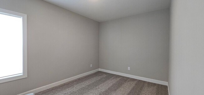Building Photo - BRAND NEW! Lebanon Home For Lease