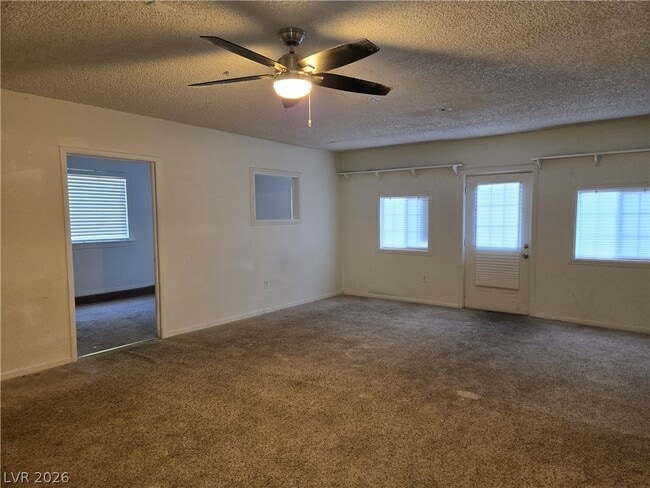 Building Photo - 5945 N El Capitan Way