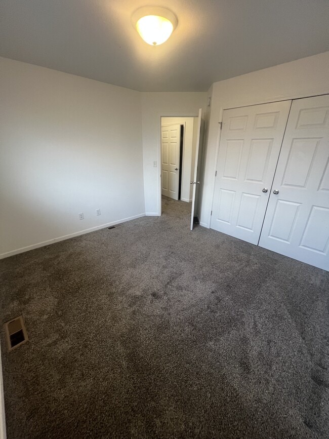 Building Photo - 5912 36th St S