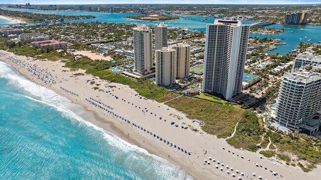 Building Photo - 3000 N Ocean Dr