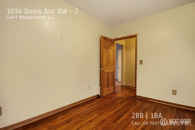 Building Photo - 1034 Davis Ave NW