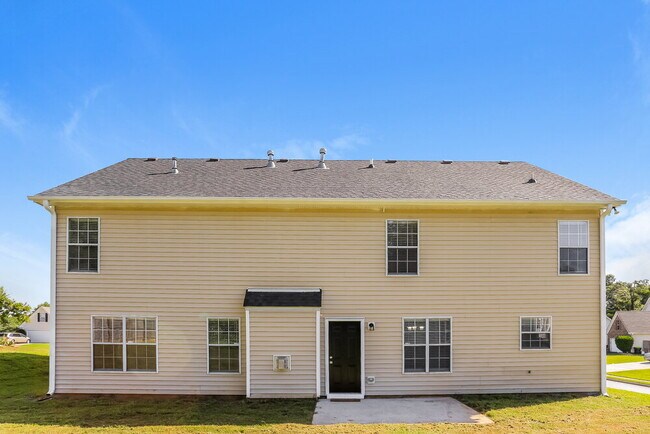 Building Photo - 3661 Colonnade Ct
