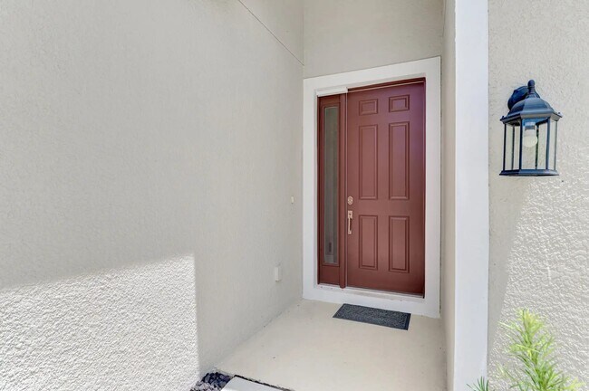 Building Photo - 5664 Blue Reef Pl