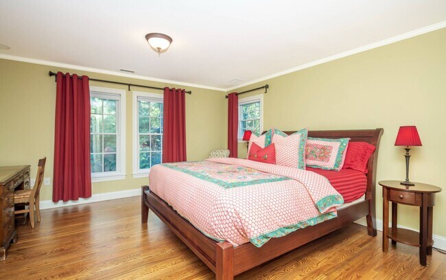 Building Photo - 18 Cuffee Dr