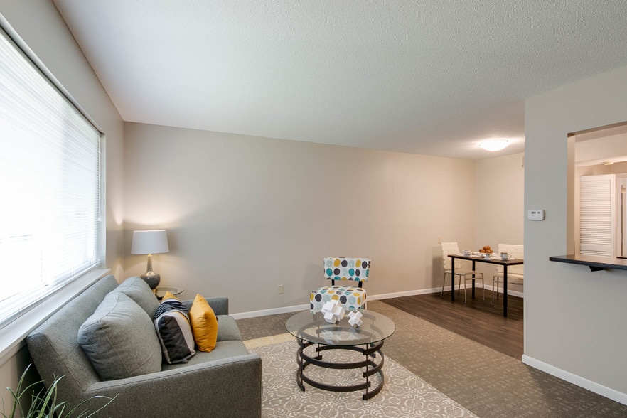 Wildcat Inn 18541858 Claflin 18541858 Claflin Rd Manhattan KS