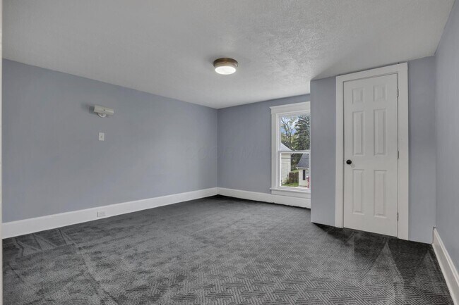 Building Photo - 86 Wilwood Ave