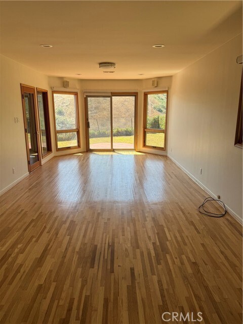 Building Photo - 30731 Tarapaca Rd