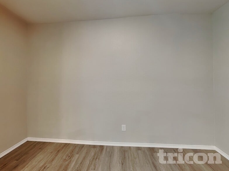 Building Photo - 125 Moonrise Dr