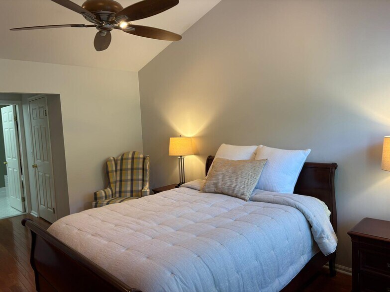 Building Photo - 471 Mahogany Ct