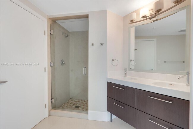 Building Photo - 9055 SW 73rd Ct