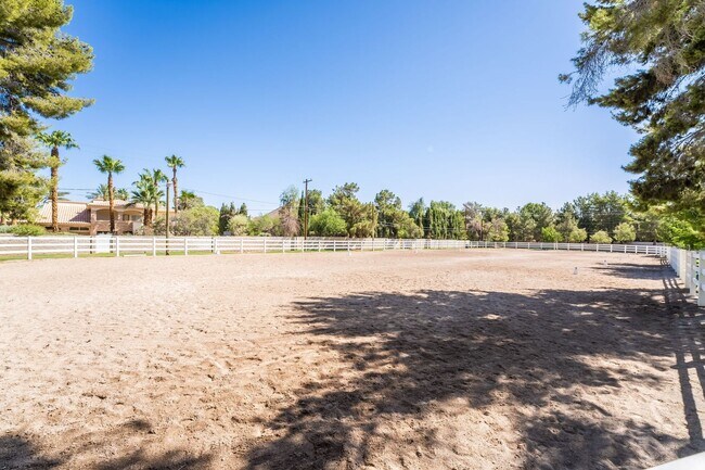 Building Photo - A stunning custom estate nestled in the pr...