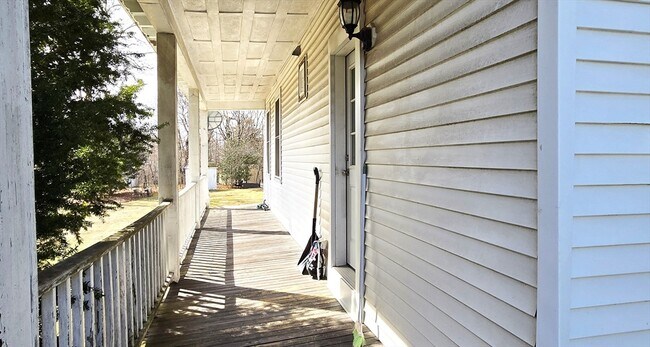 Building Photo - 47 Cocasset St