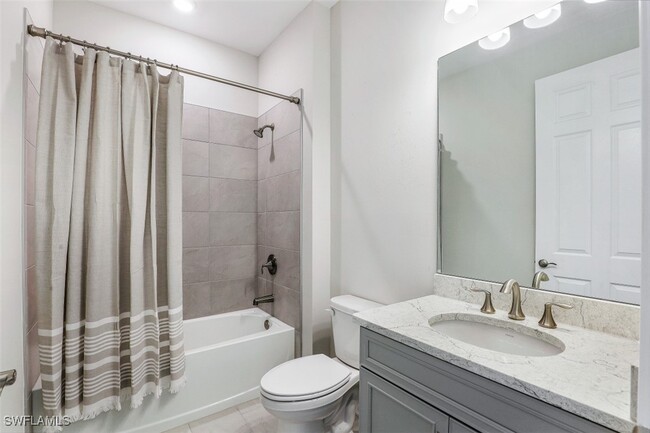Building Photo - 315 Tamarindo Ln