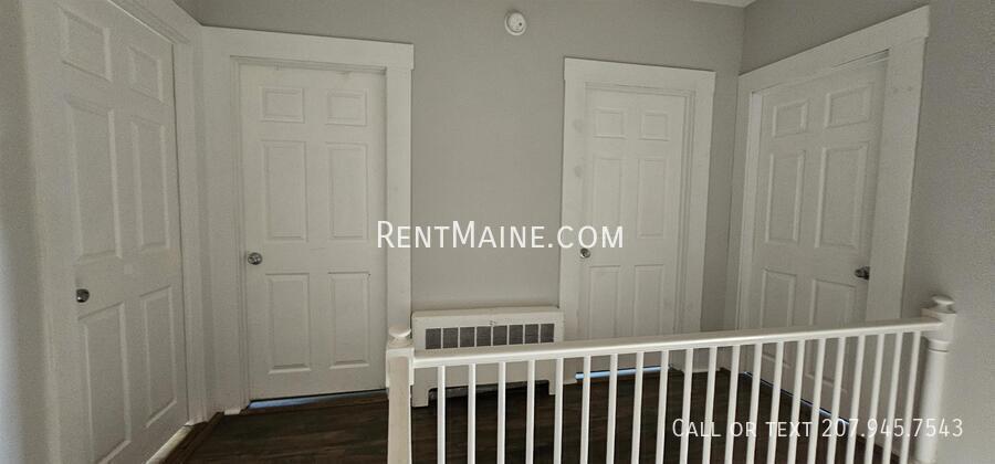 Building Photo - 206 Maine Ave