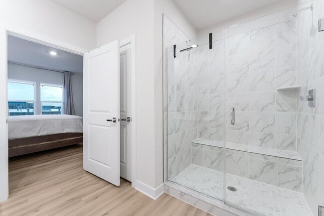 Building Photo - 12875 Mosaic Pk Wy