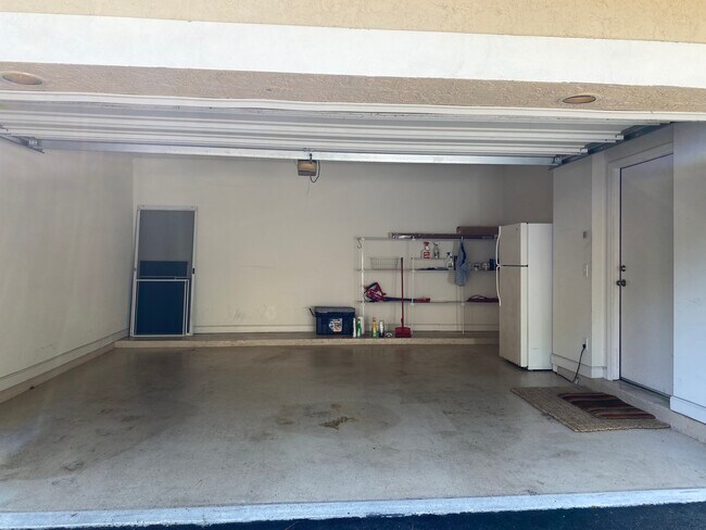 Building Photo - 4 Indigo Run Dr