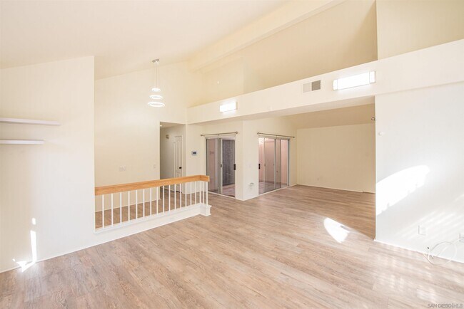 Building Photo - 11323 Caminito Bracho