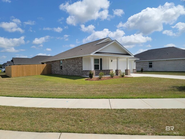 Building Photo - 14693 Dayton Cir