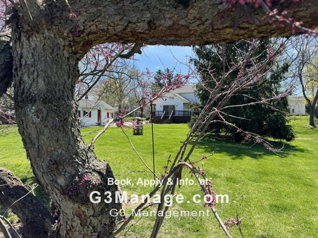 Building Photo - 1219 Faussett Rd