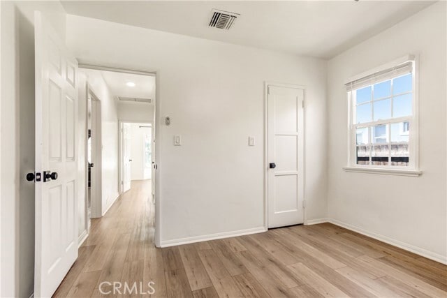 Building Photo - 351 W Elm Ave