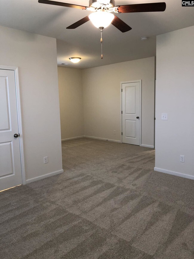 Building Photo - 807 Spring Cress Dr