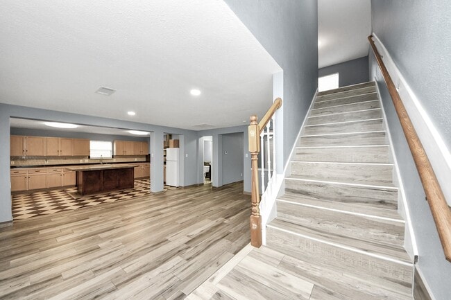 Building Photo - 15227 Western Skies Dr