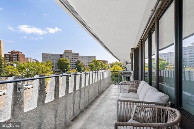 Building Photo - 2510 Virginia Ave NW