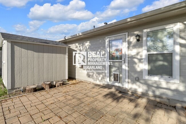 Building Photo - 7754 Eldergrove Ln