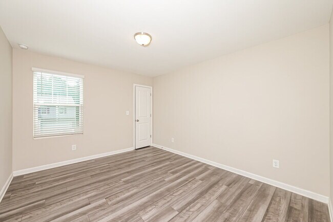 Building Photo - 951 Feldman Chase