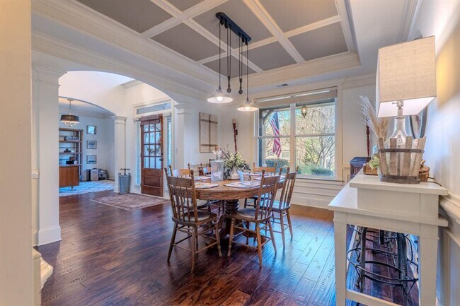 Building Photo - 203 Davis Mill Road