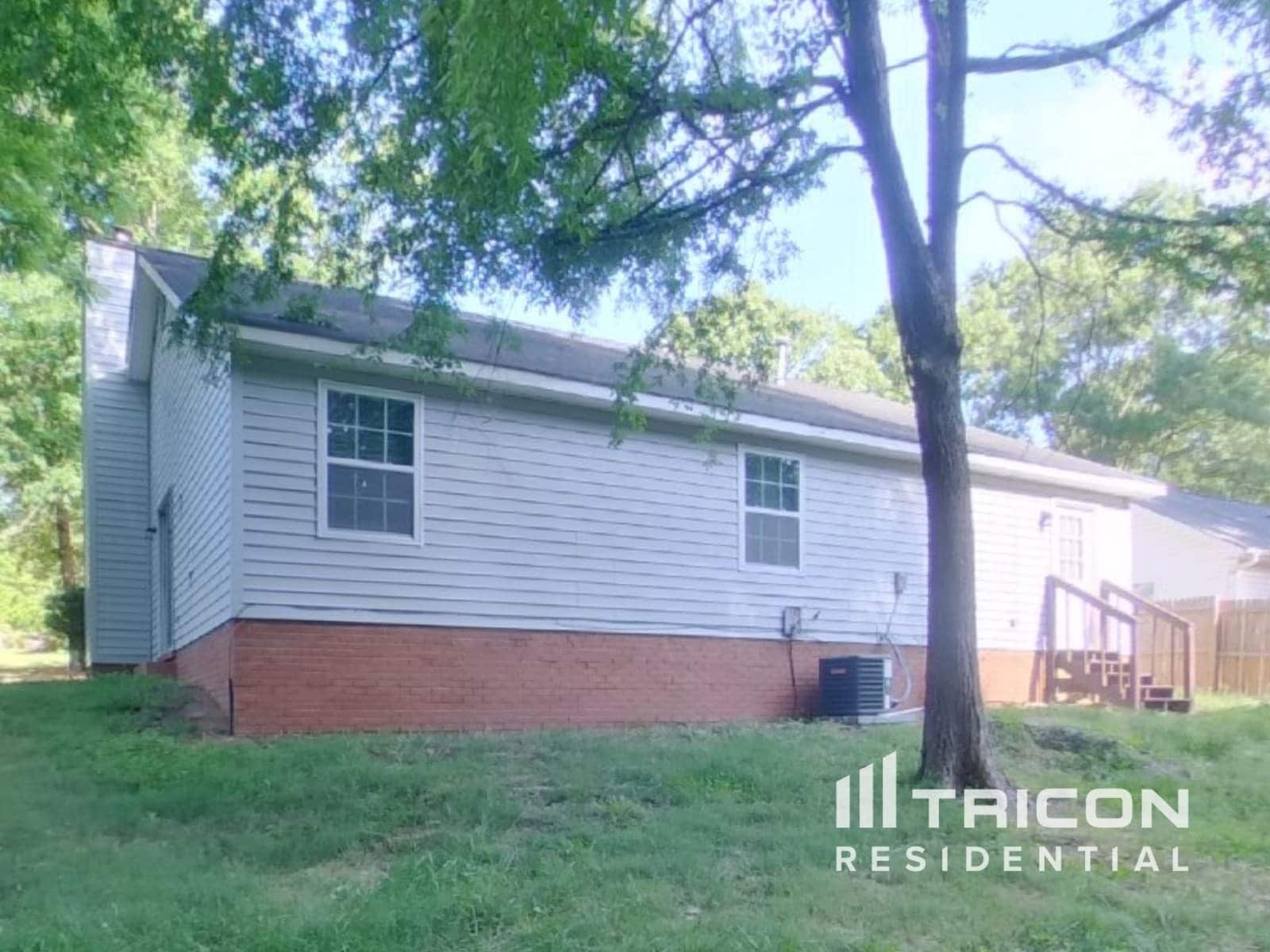 Building Photo - 6617 Flat Rock Dr
