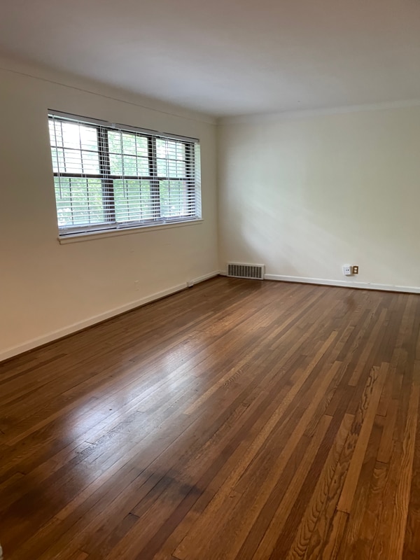 Building Photo - 45 Brighton Way