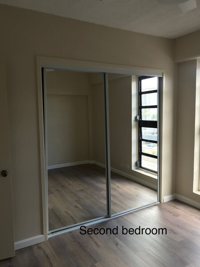 Building Photo - CORONET