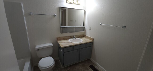 Building Photo - Timothy