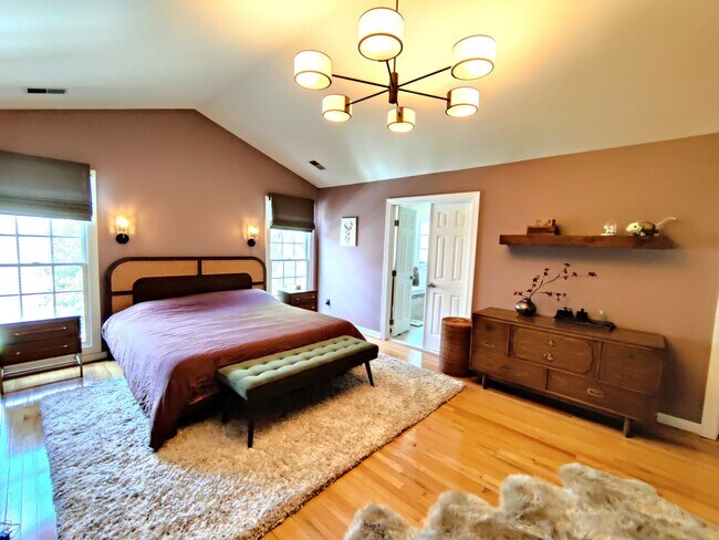 Building Photo - 7500 Tahoe Ct