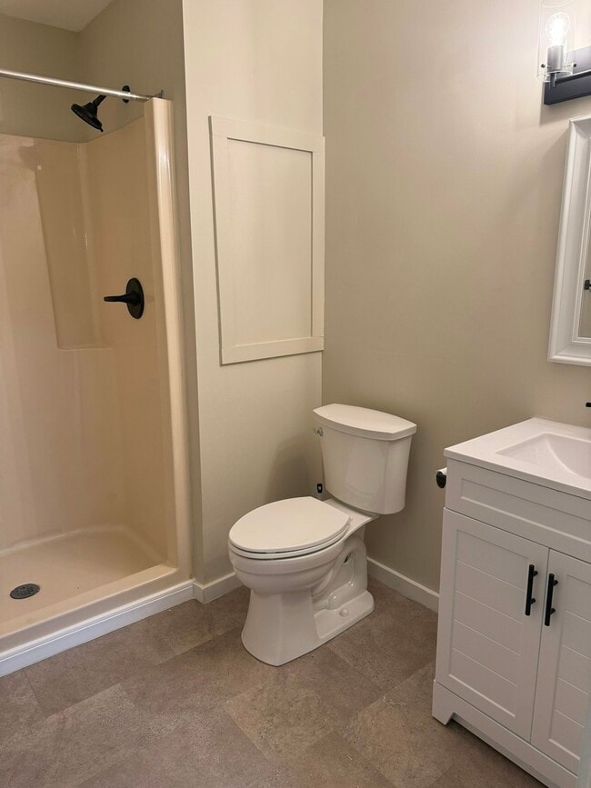 Building Photo - 210 S Eaton St