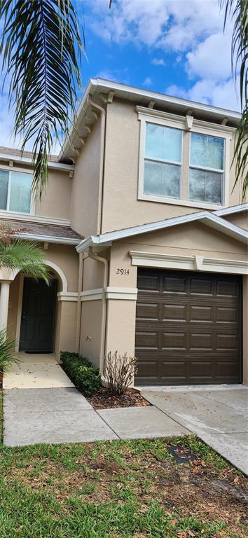 Building Photo - 2914 Royal Tuscan Ln