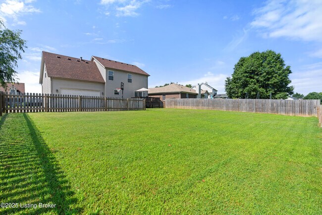 Building Photo - 8212 Grandel Pl