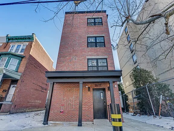 Building Photo - 3517 N 16th St