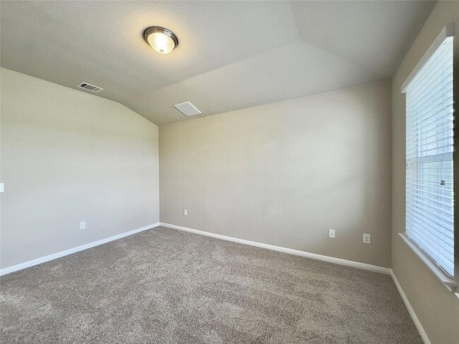 Building Photo - 713 Katmai Cir