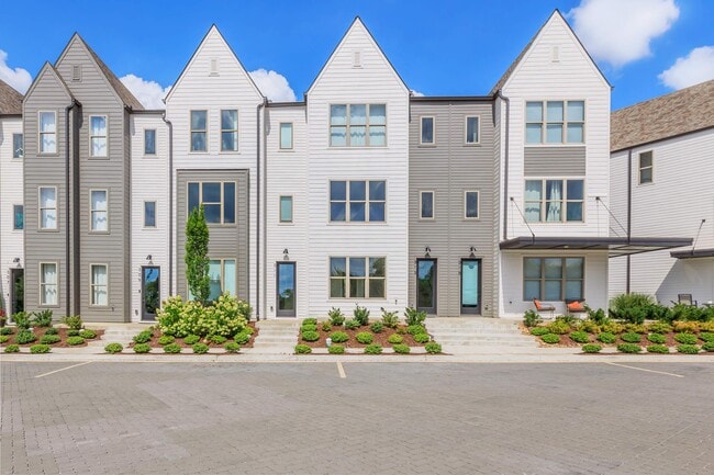 Building Photo - East End Village