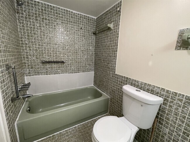 Building Photo - 2061 NW 47th Terrace